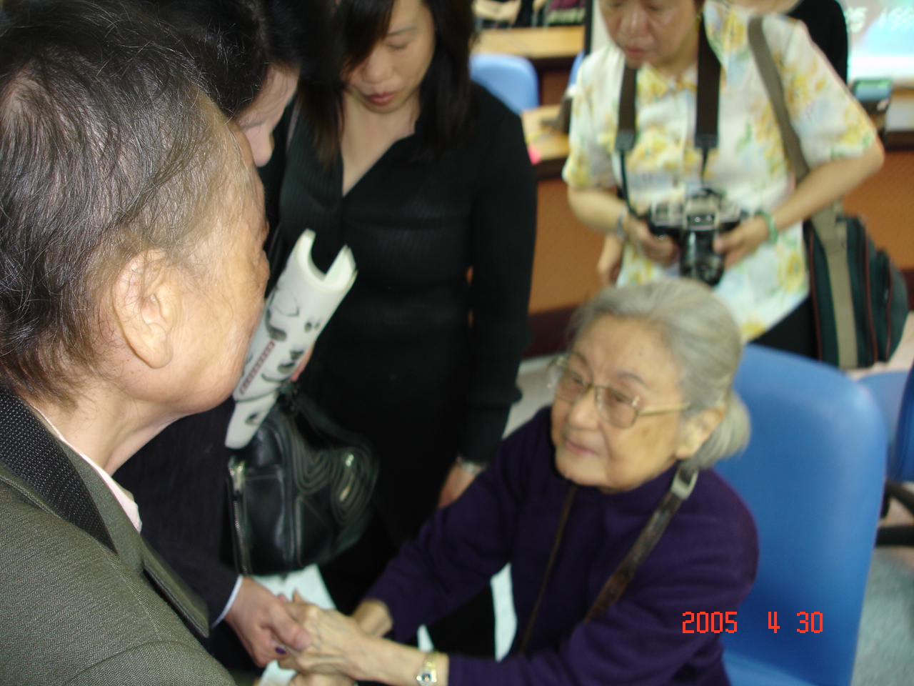 �U�@�i�ۿO��